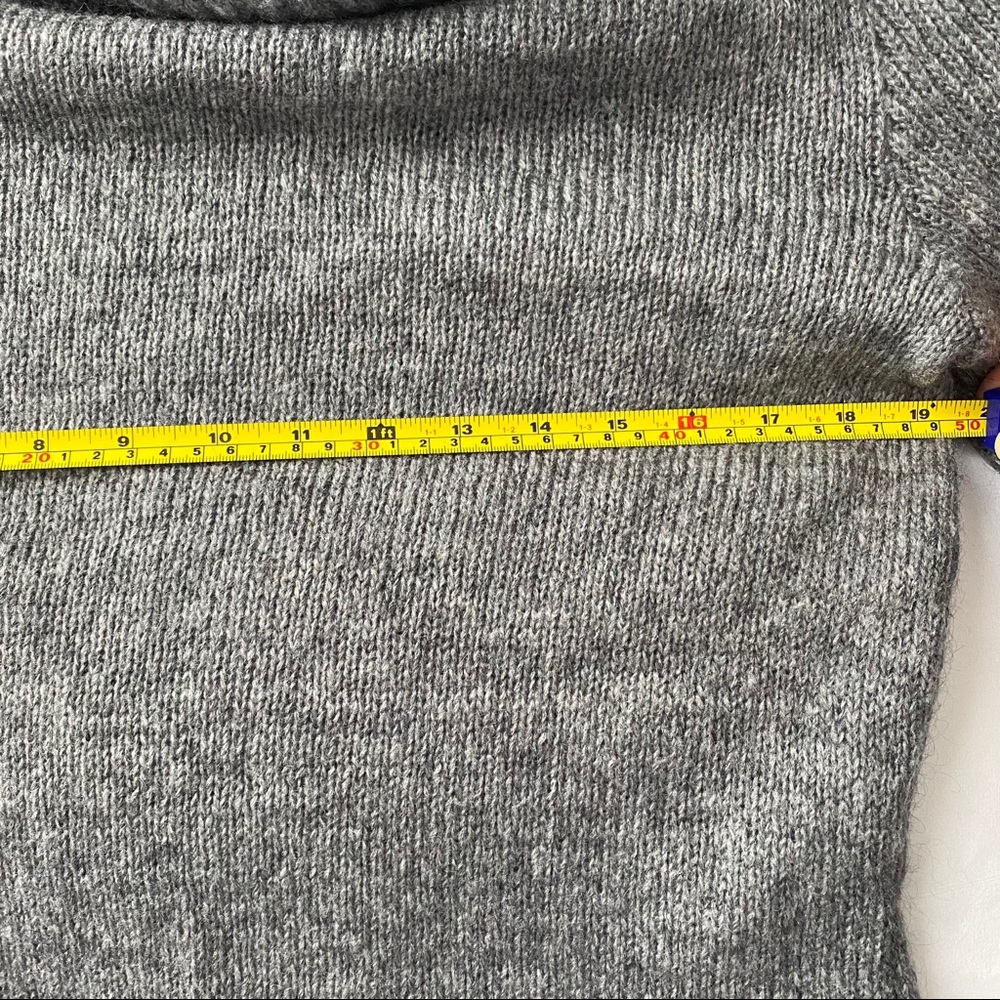 Zara Large Turtleneck Sweater - Picture 6 of 8